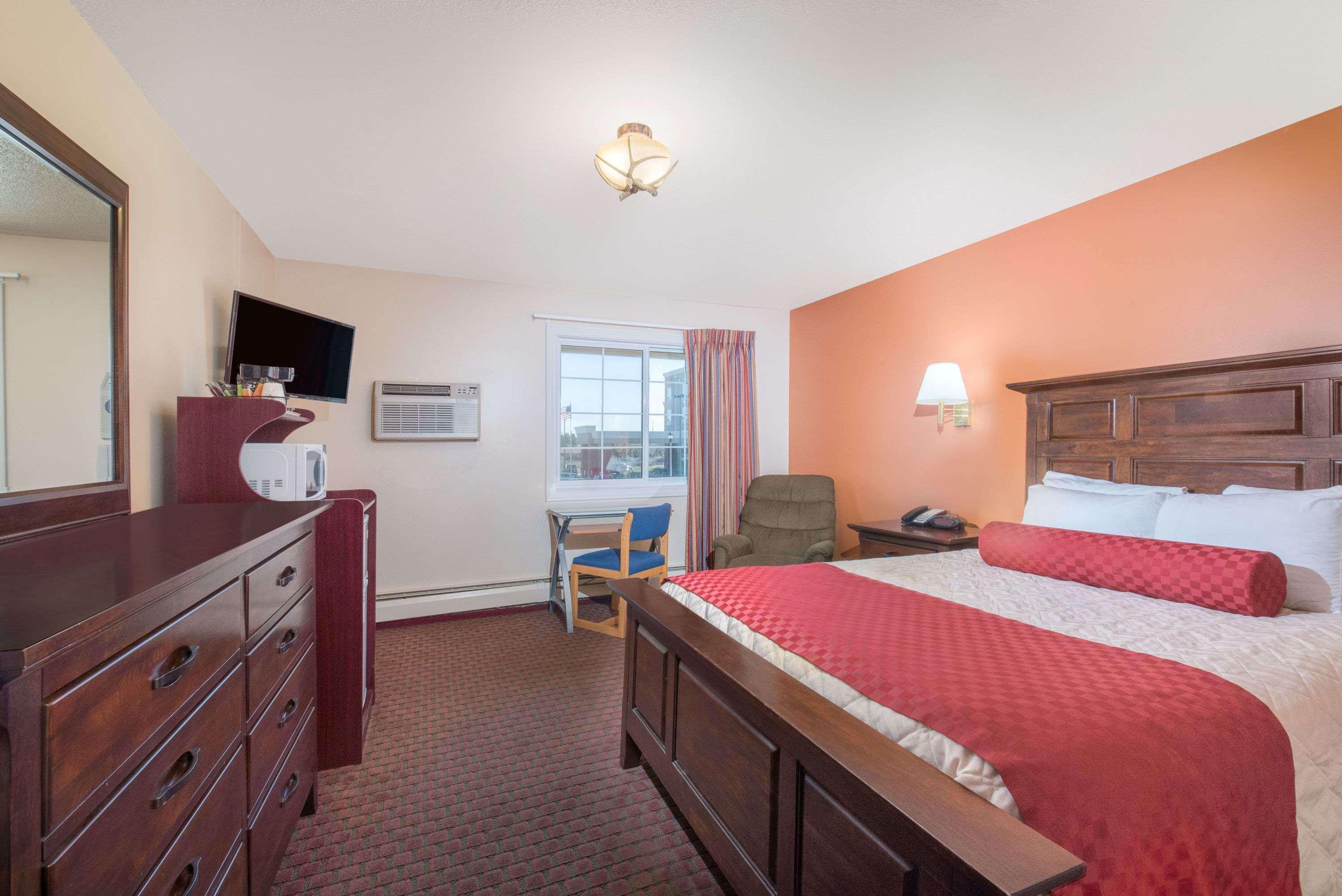 Days Inn By Wyndham Minot Exterior foto