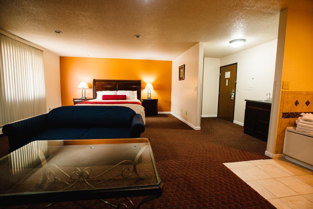 Days Inn By Wyndham Minot Exterior foto